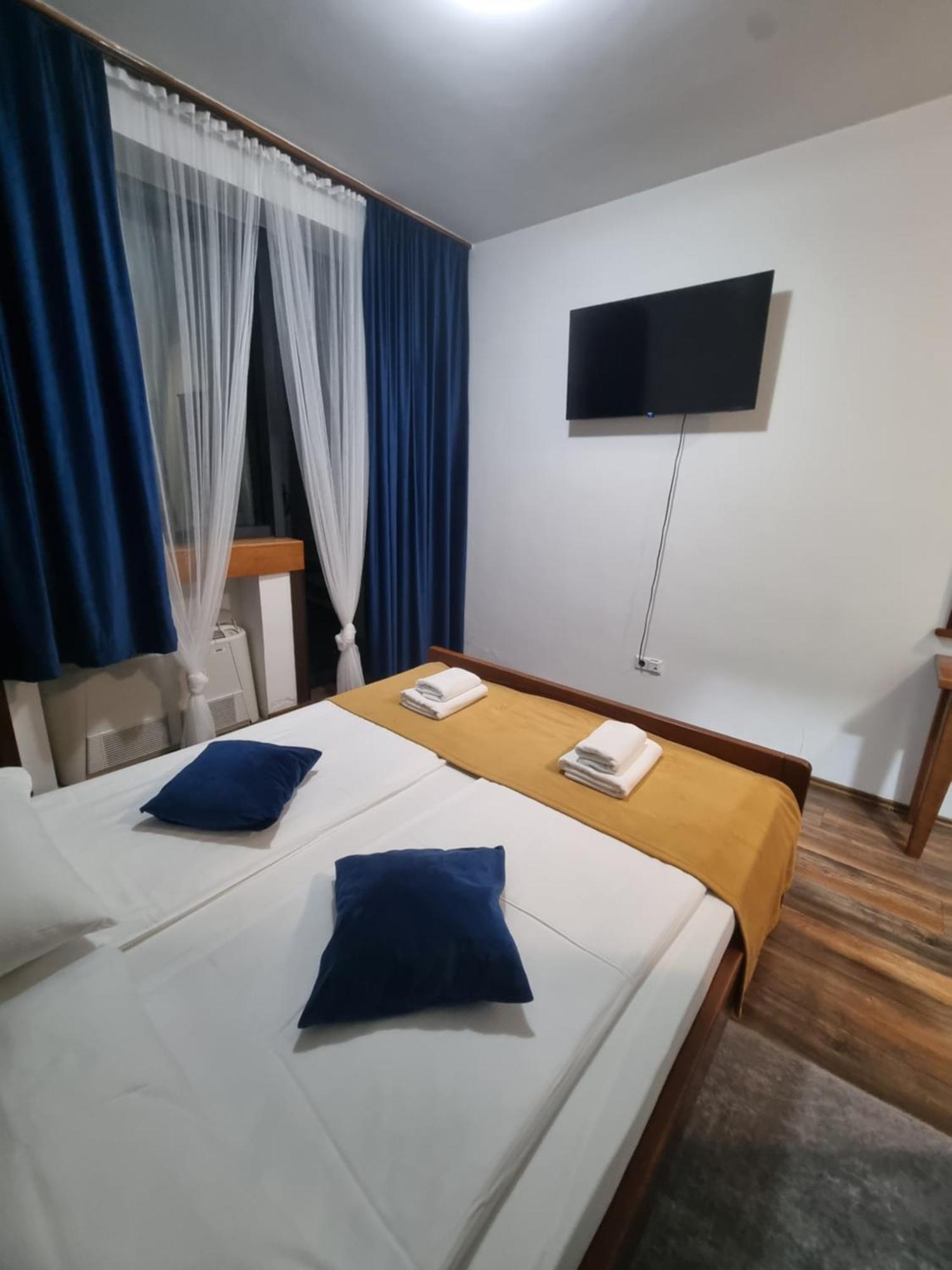 Hotel Paviljon Bihać Eksteriør billede