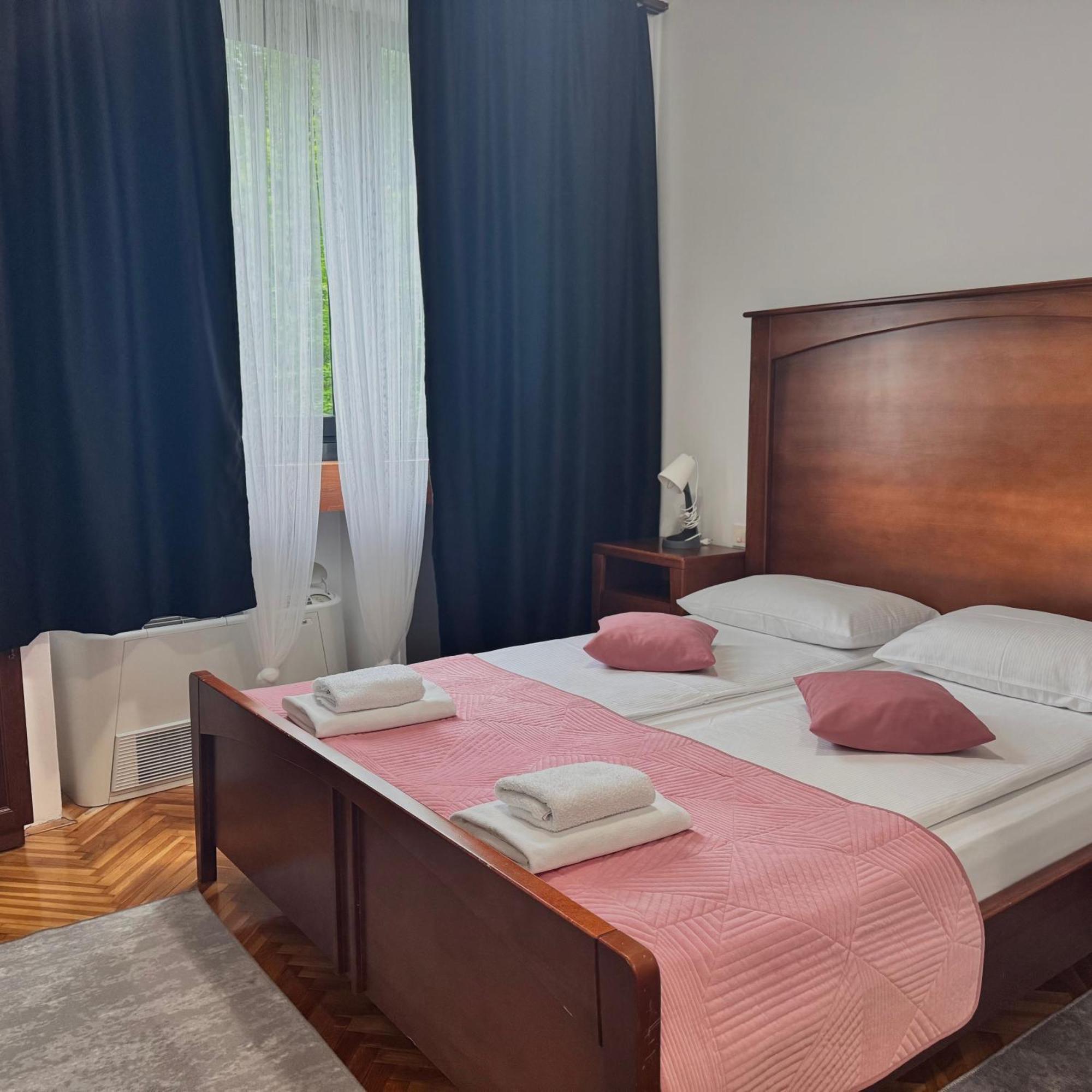Hotel Paviljon Bihać Eksteriør billede