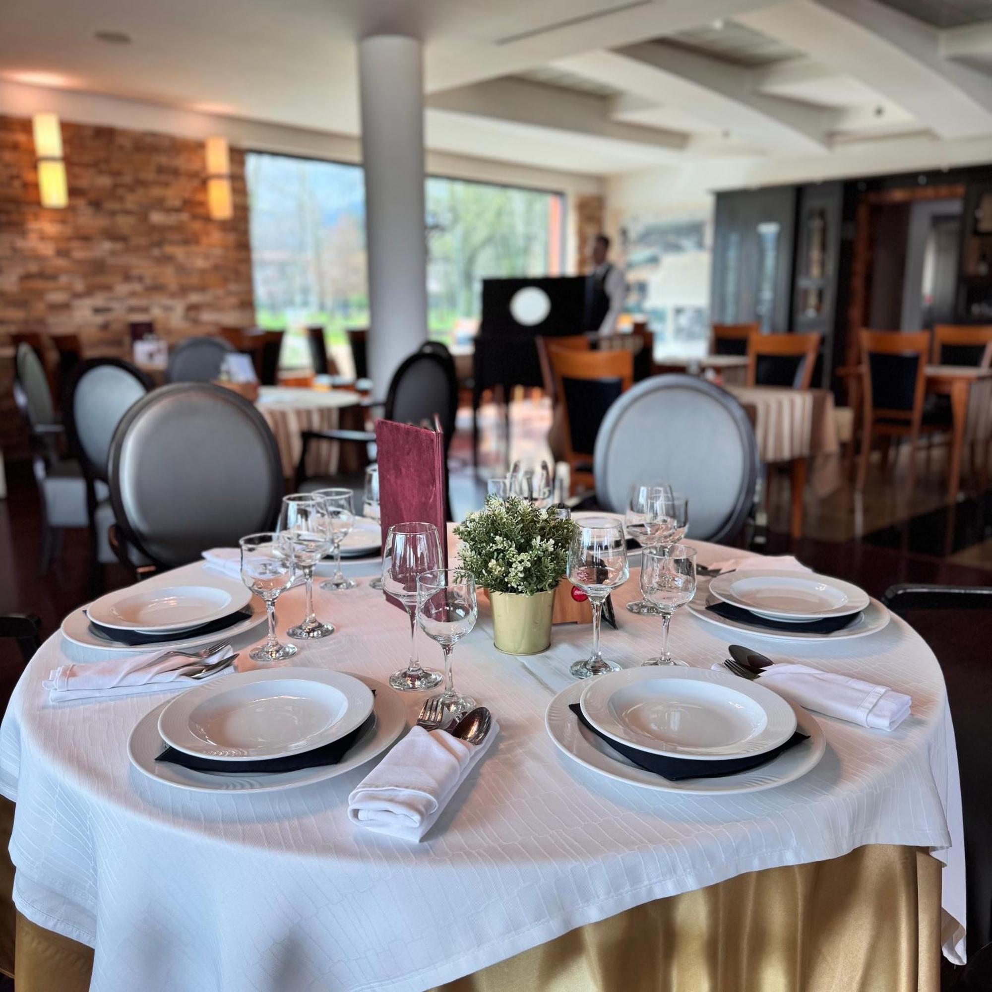 Hotel Paviljon Bihać Eksteriør billede