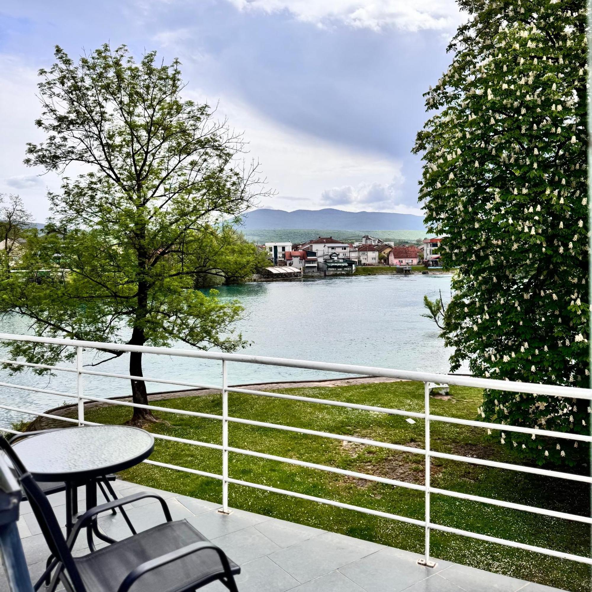 Hotel Paviljon Bihać Eksteriør billede