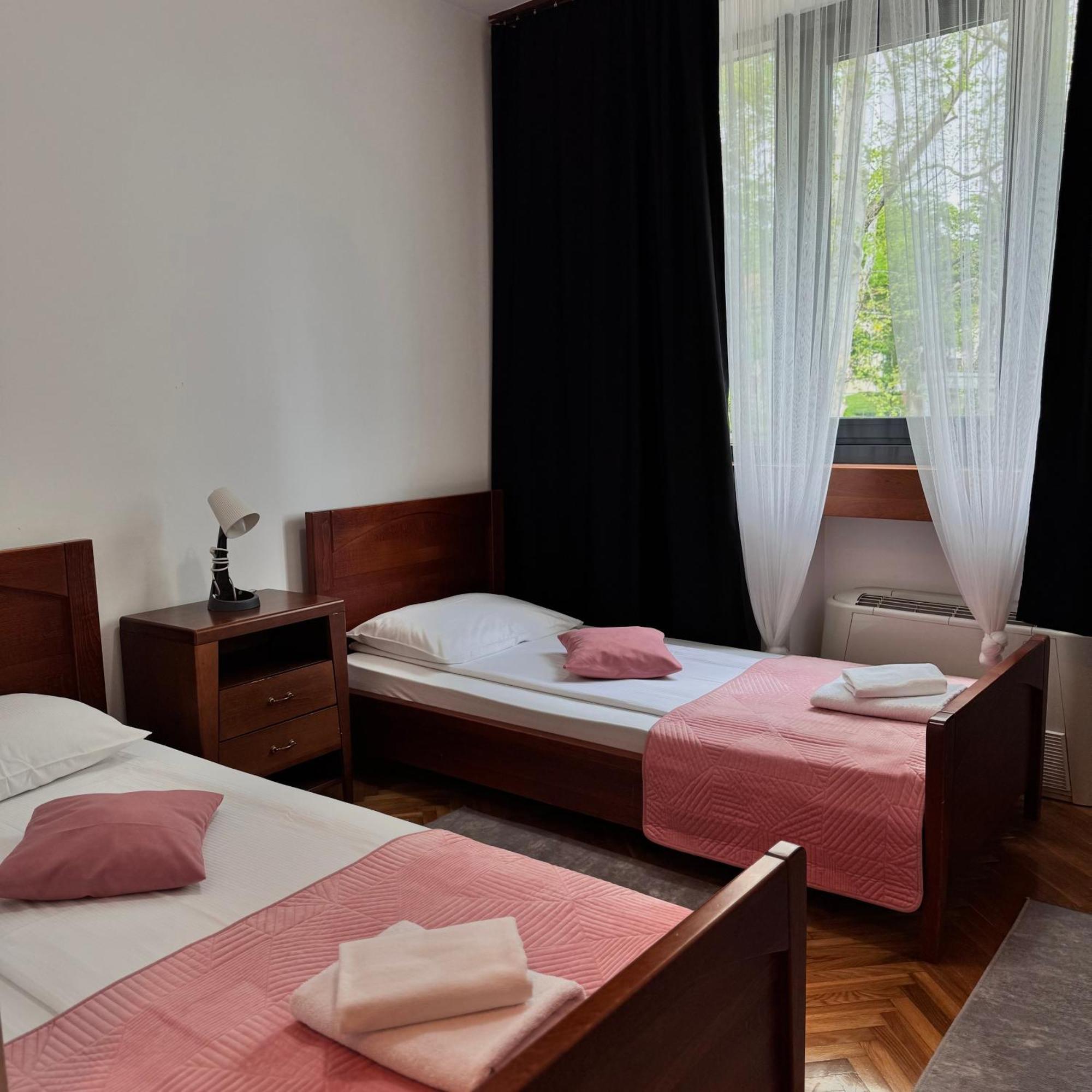 Hotel Paviljon Bihać Eksteriør billede