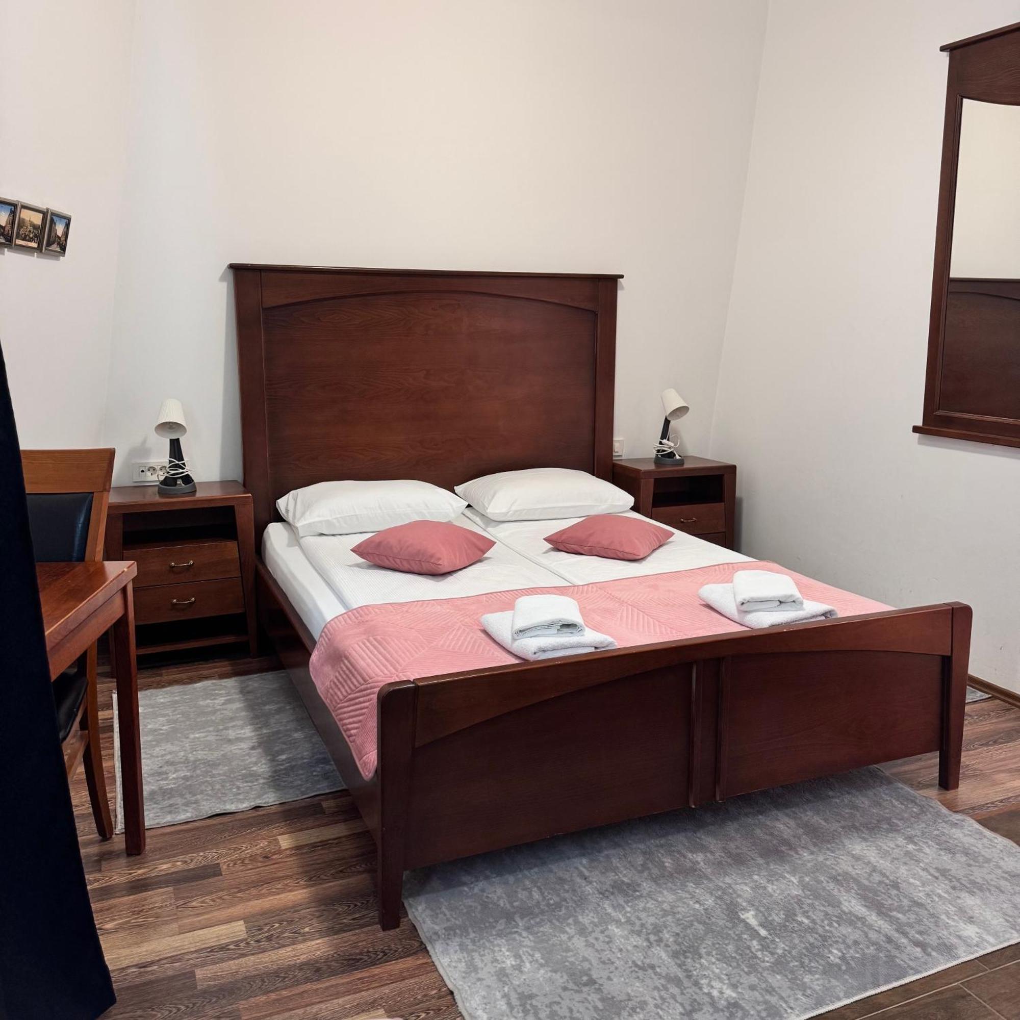 Hotel Paviljon Bihać Eksteriør billede