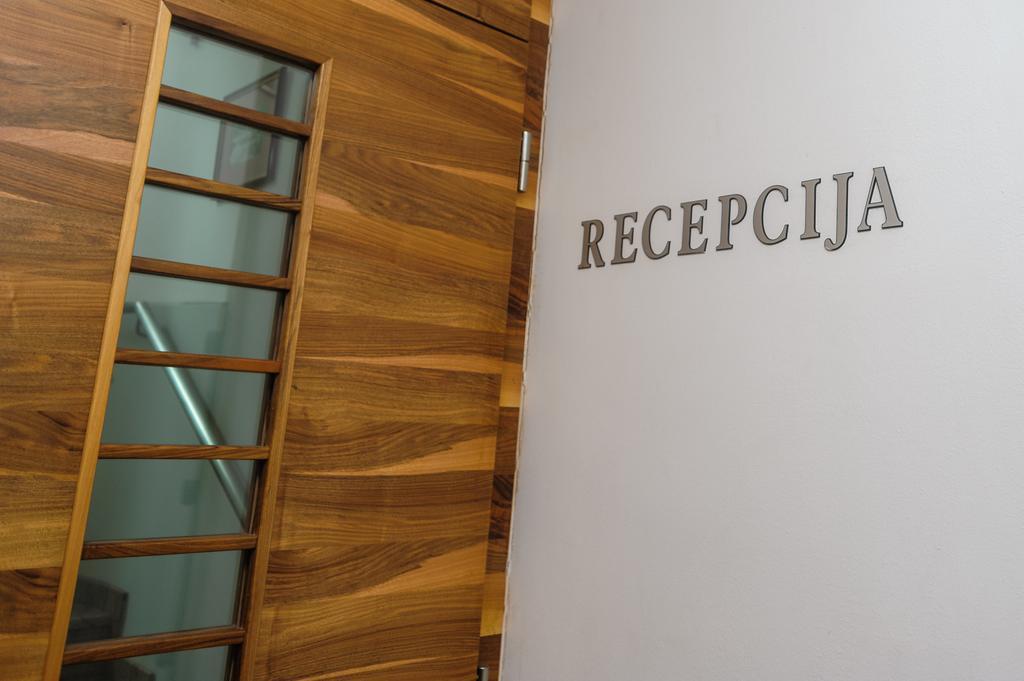 Hotel Paviljon Bihać Eksteriør billede